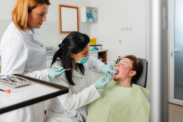 Best Orthodontic Emergency Dentist in North Chicago, IL